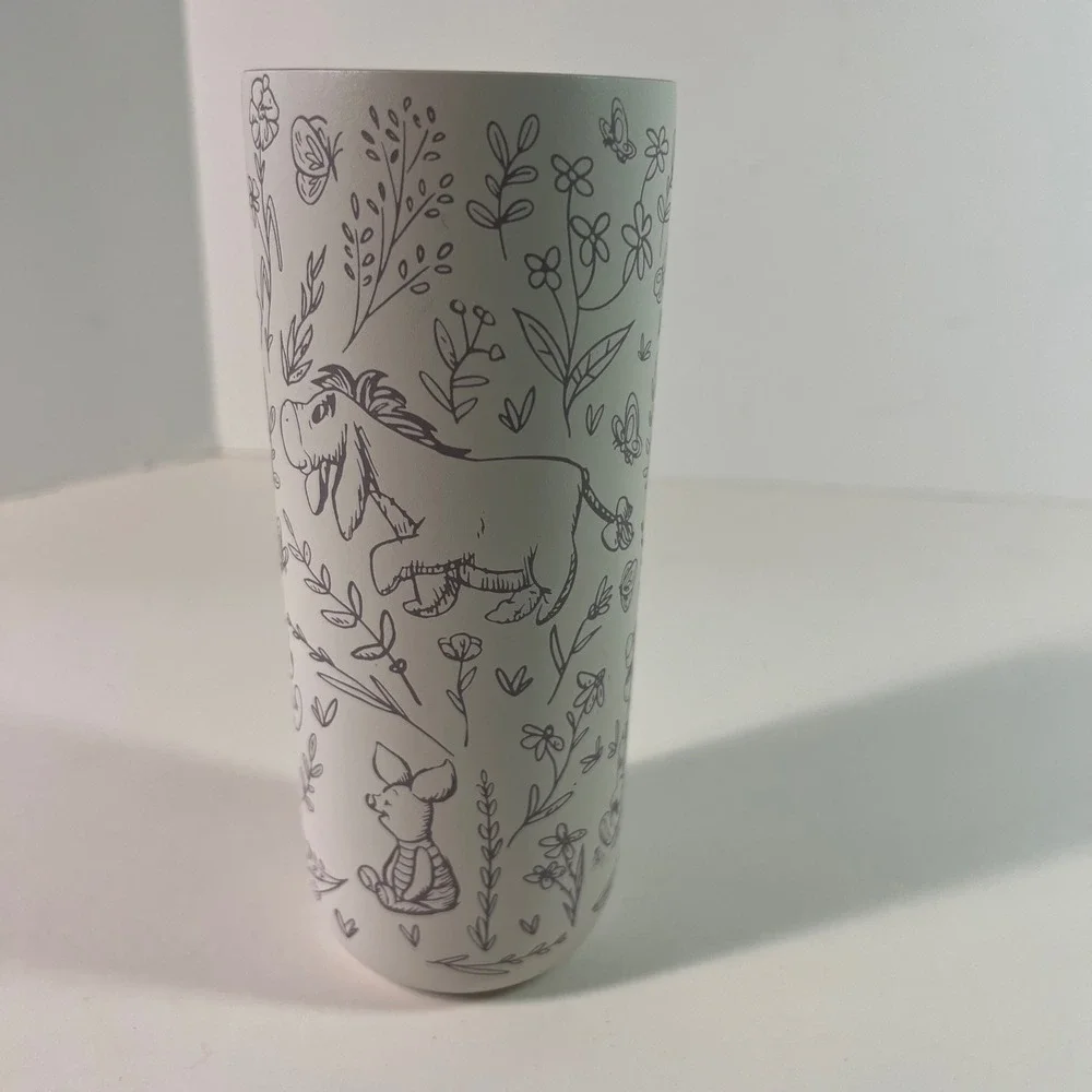 Starbucks tumbler features