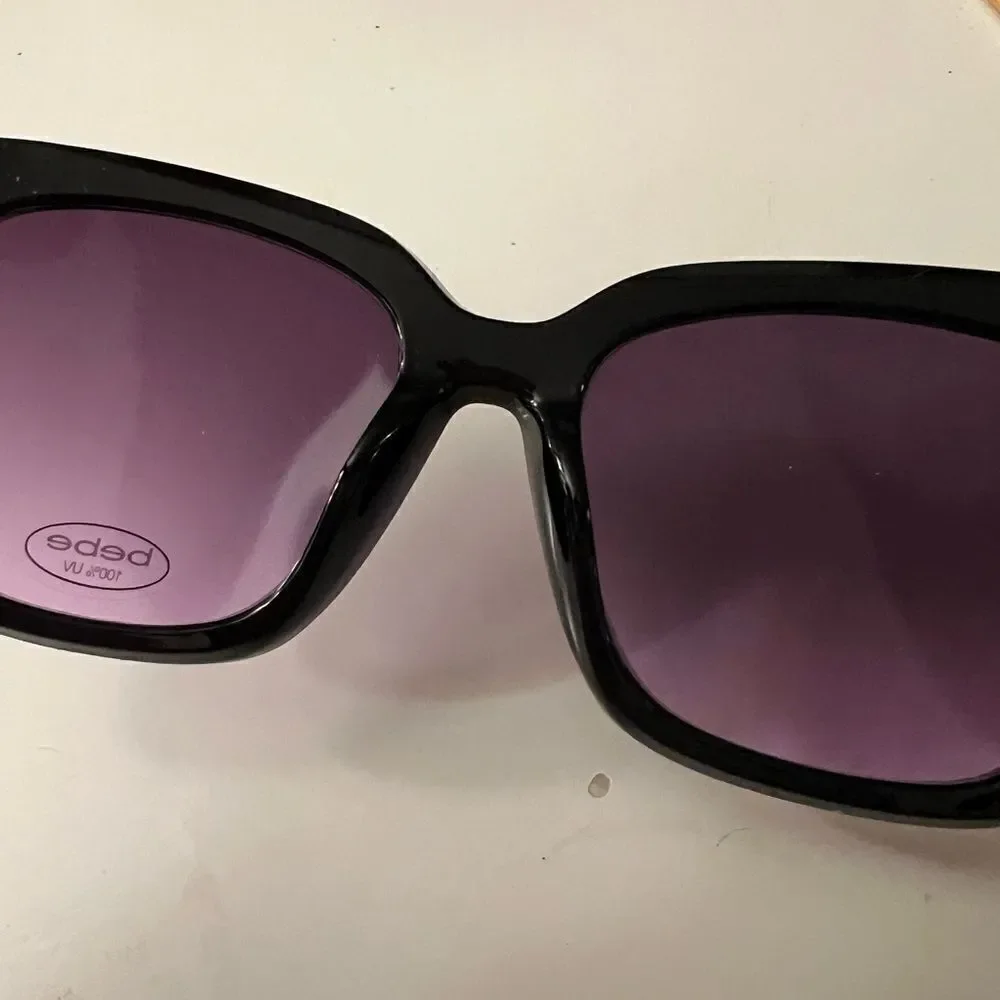 bebe black plastic