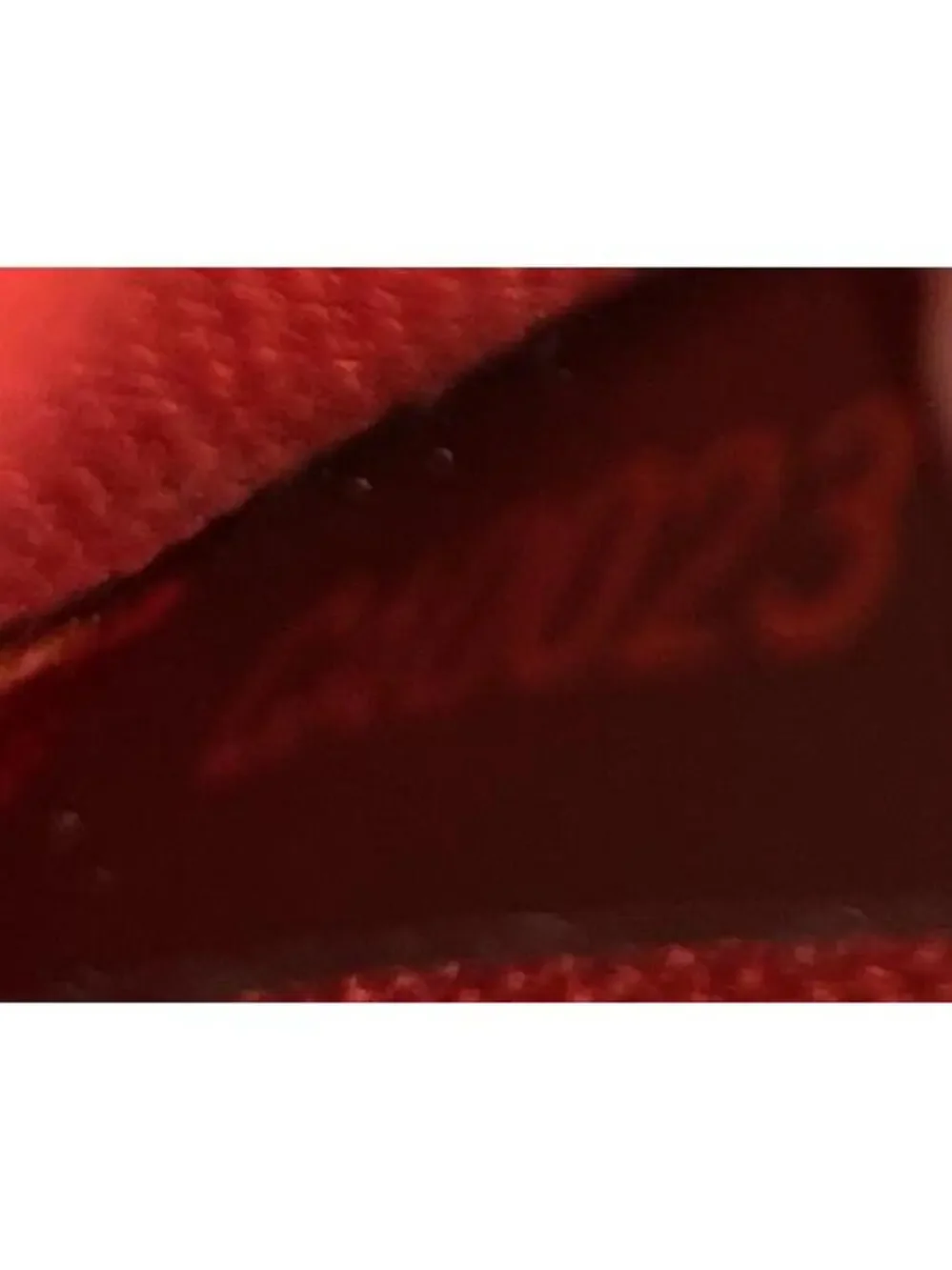 Louis Vuitton partner signature
