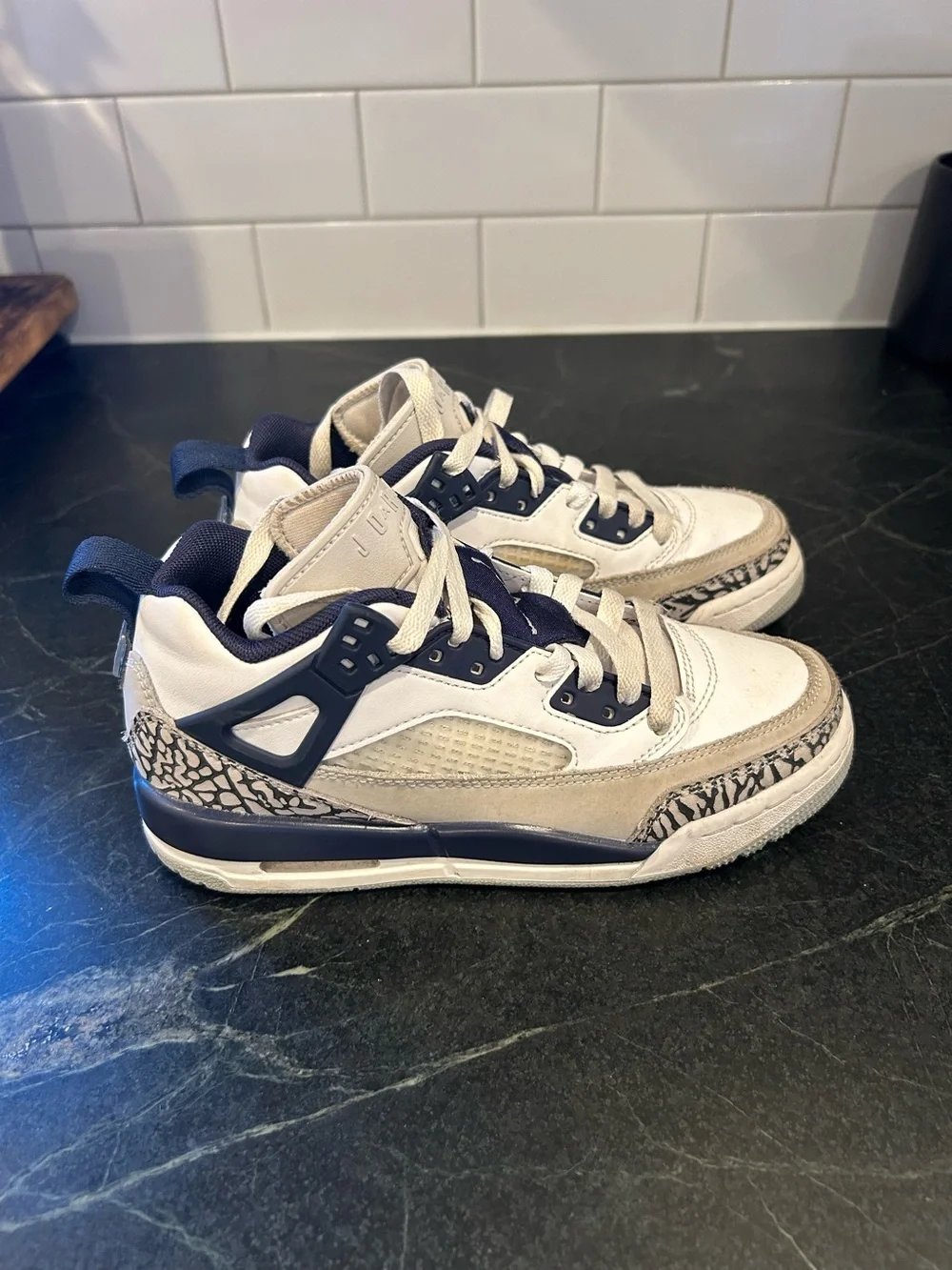 Nike excellent only handful
