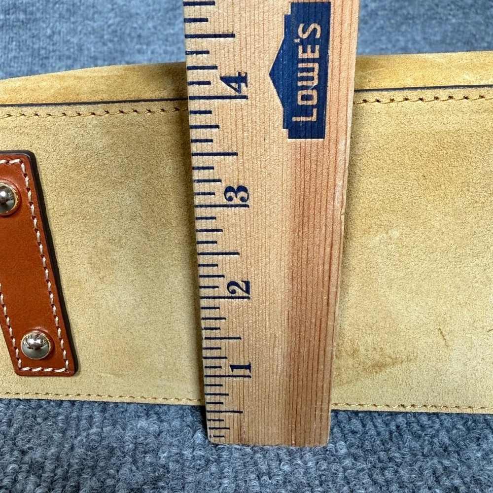 Dooney & Bourke tote stored shoulder