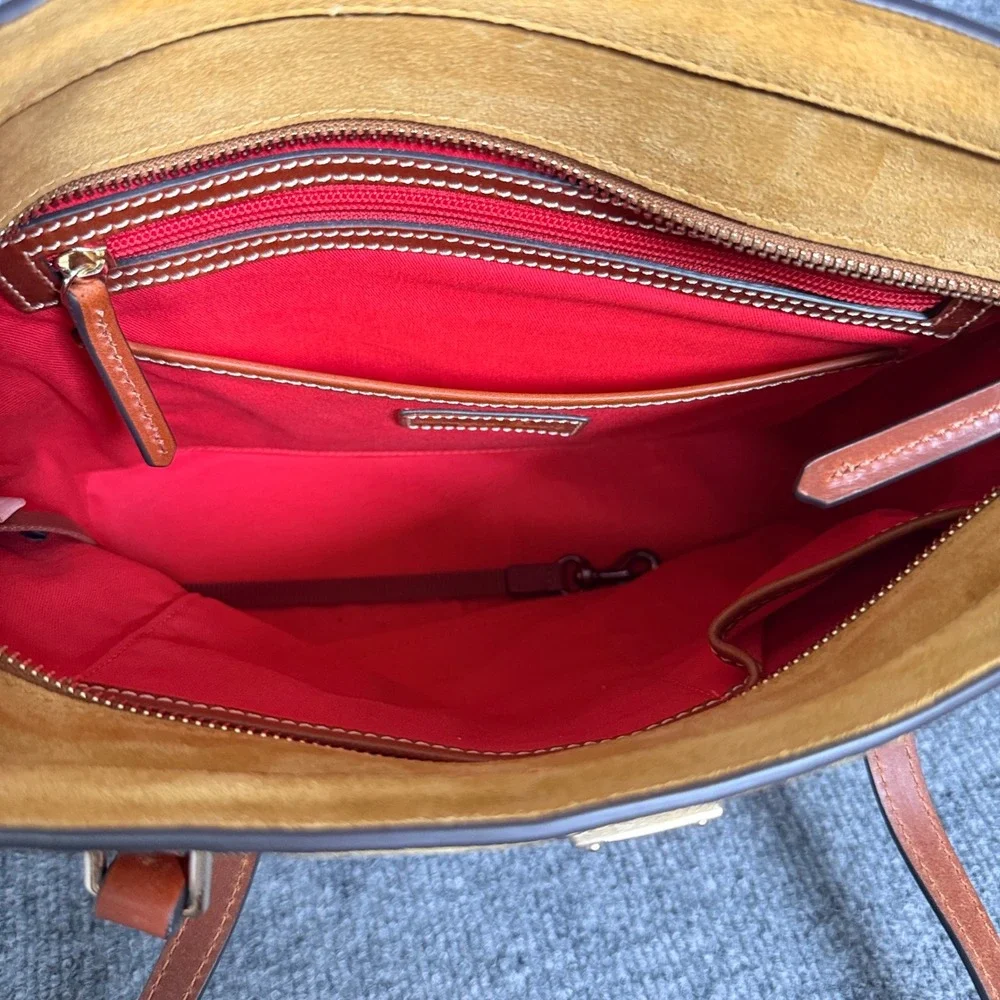 Dooney & Bourke environment carried safely