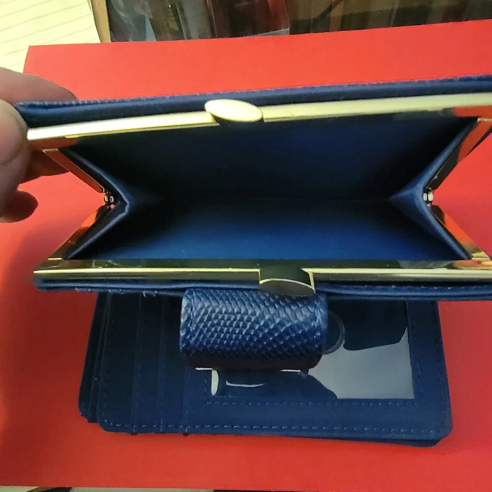 Blue‎ three compartment wallet