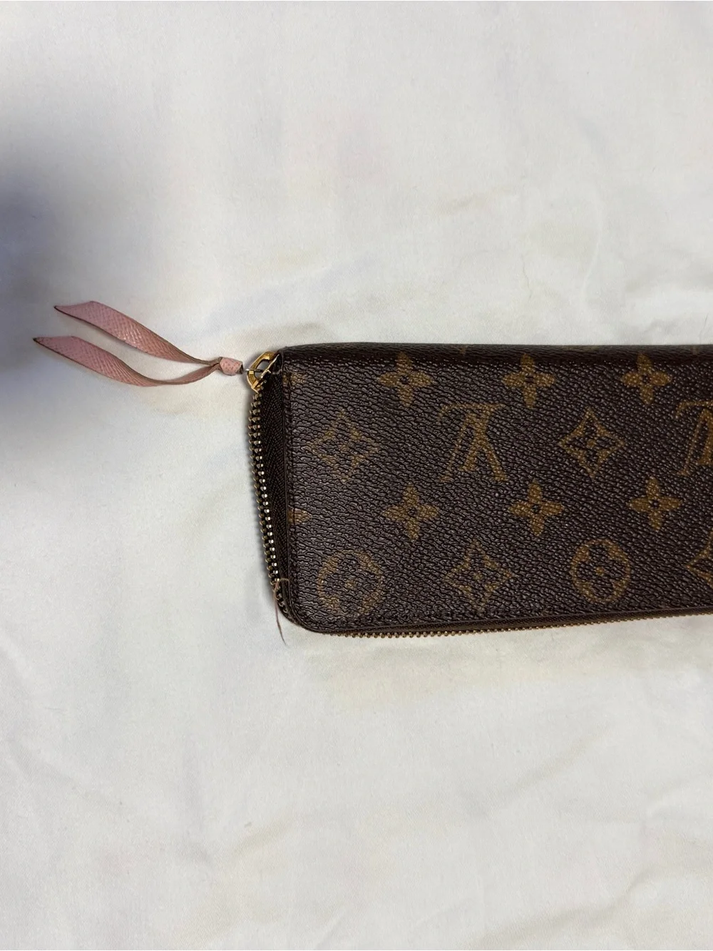 Louis Vuitton louis zipper