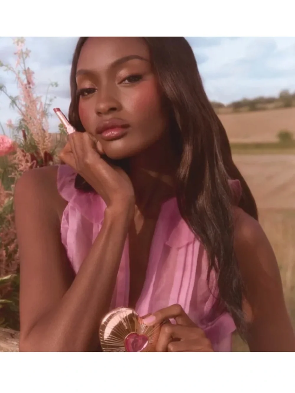 Charlotte Tilbury colour embrace chemistry™