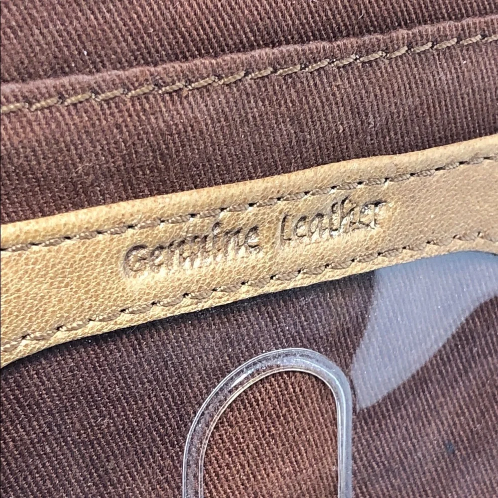 Fossil actual item green