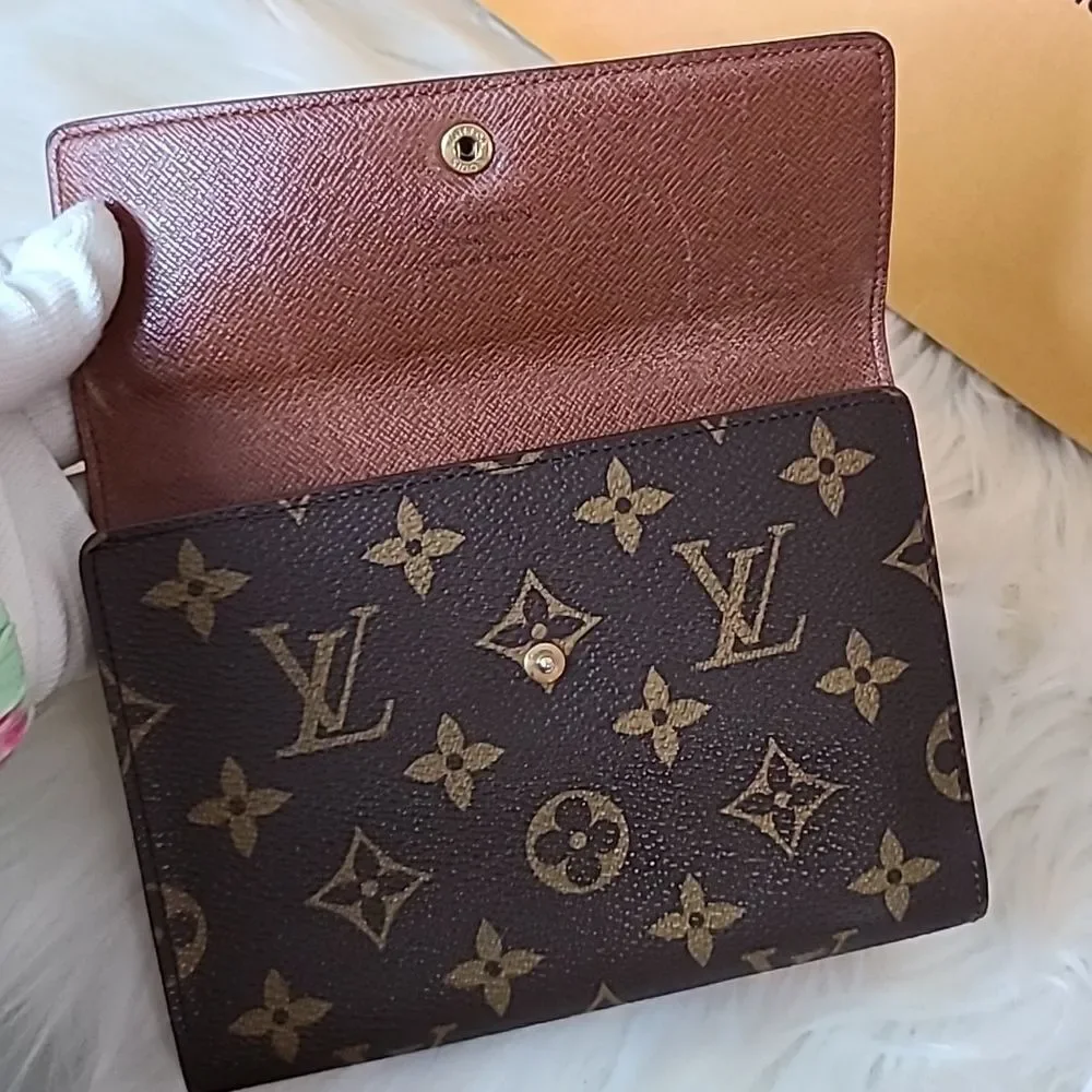 Louis Vuitton preloved louis