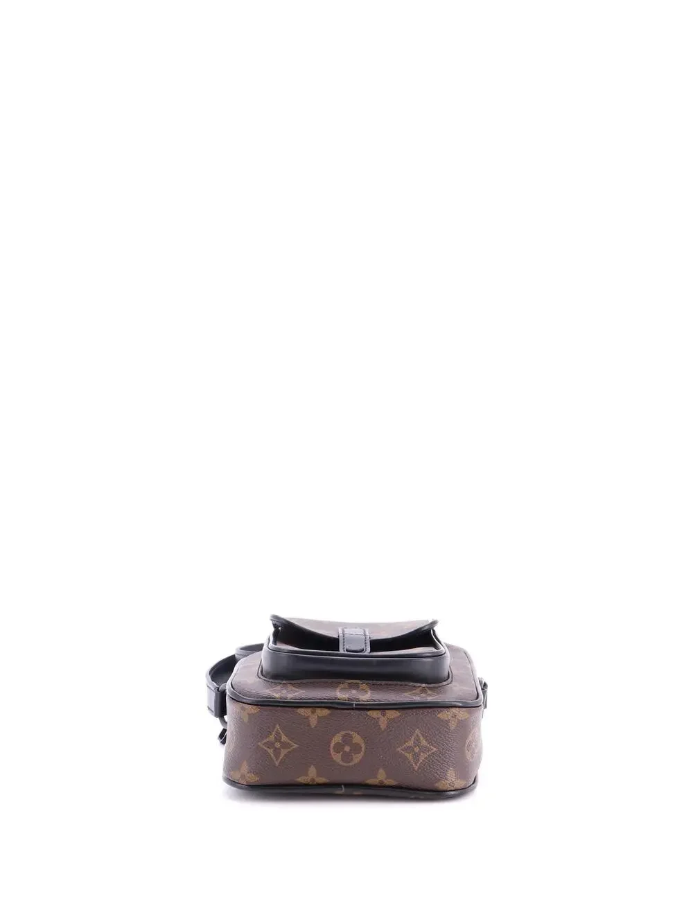 Louis Vuitton appreciate this jebwa