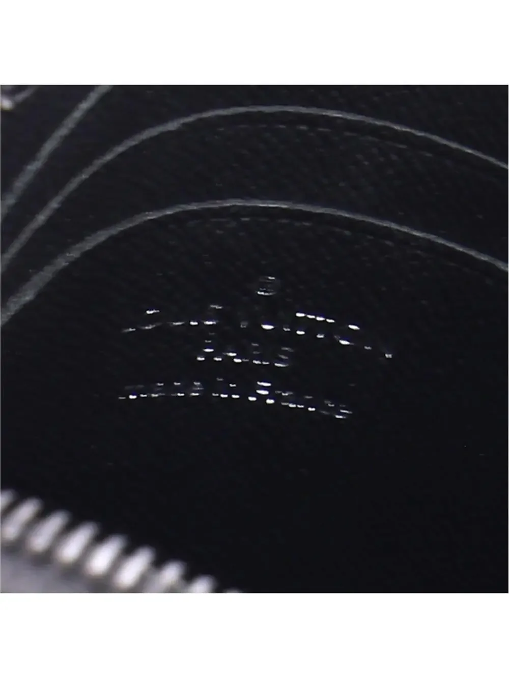 Louis Vuitton multiple nfc