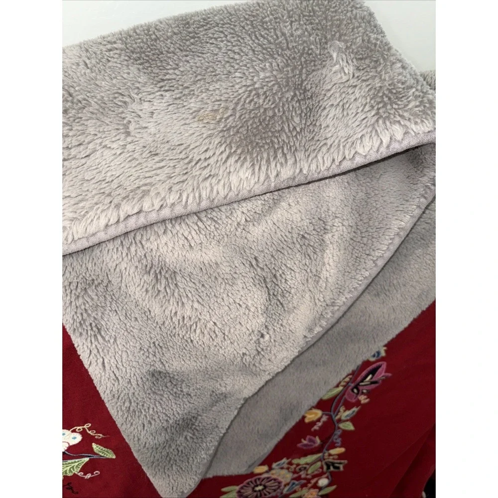 RH Restoration Hardware Faux Fur‎ Throw Blanket Silver gray Luxurious 50x64