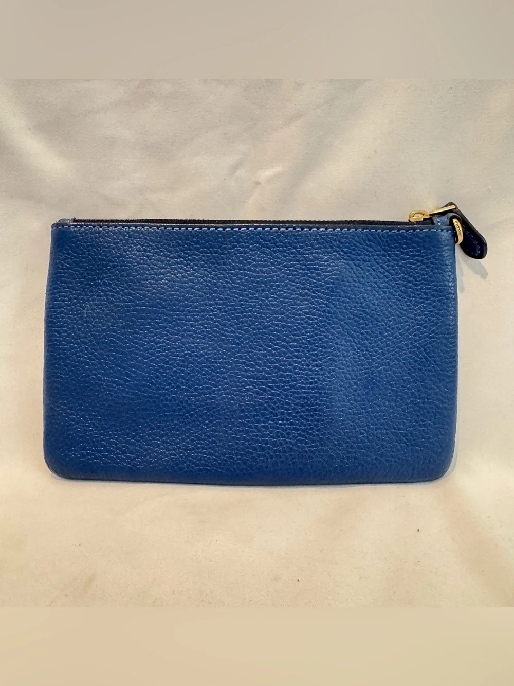 Coach zip top