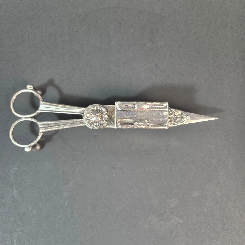 Antique Silver Tone Candle Snuffer Wick Trimmer Scissor Ornate Floral Victorian