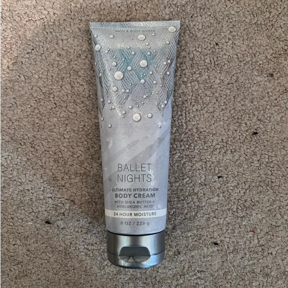 Bath & Body Works bath body