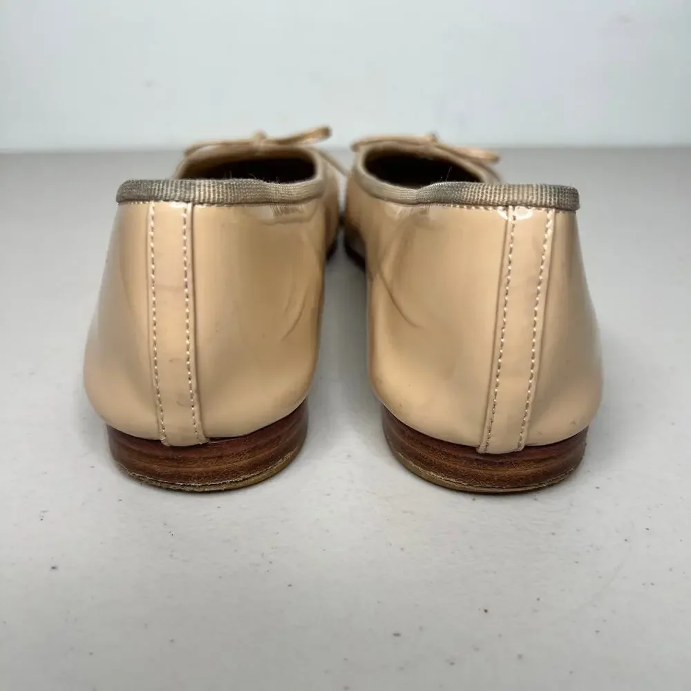 CHANEL discoloration marks