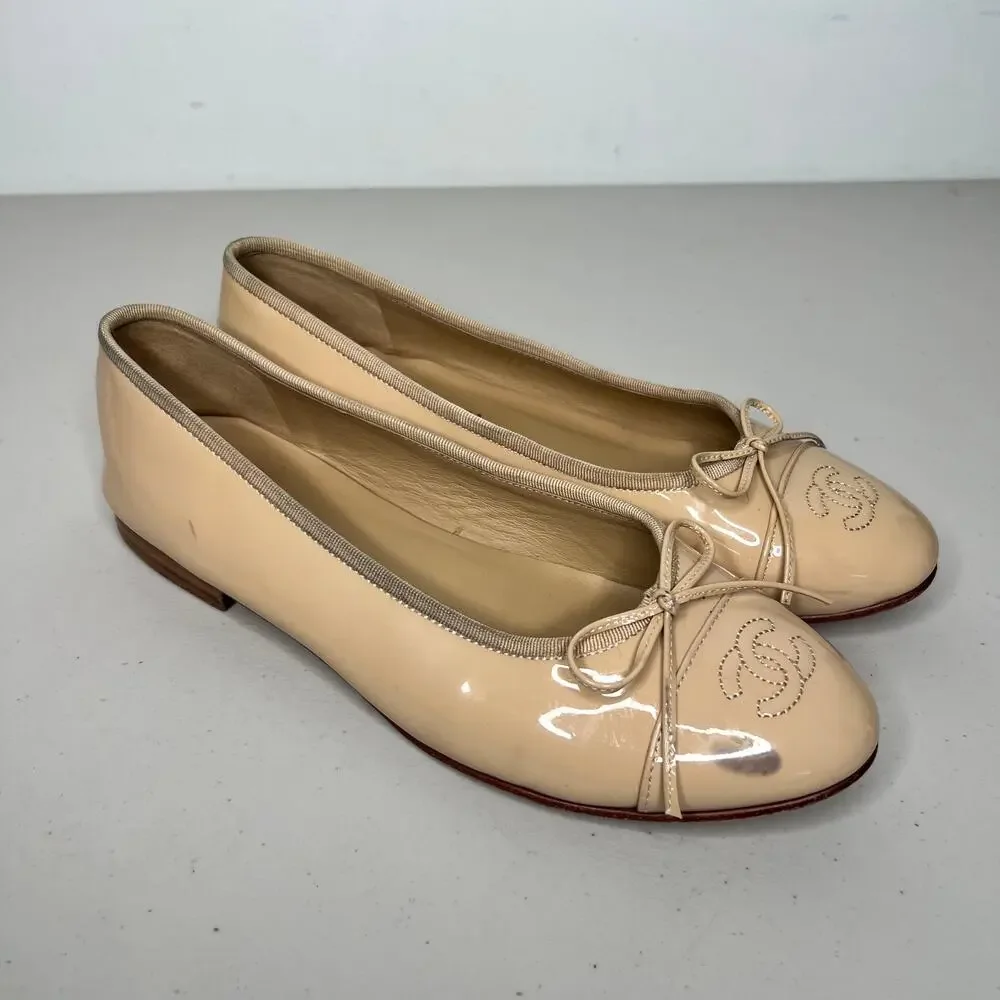 CHANEL discoloration marks