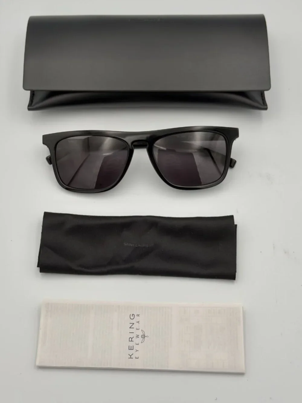 Yves Saint Laurent saint laurent
