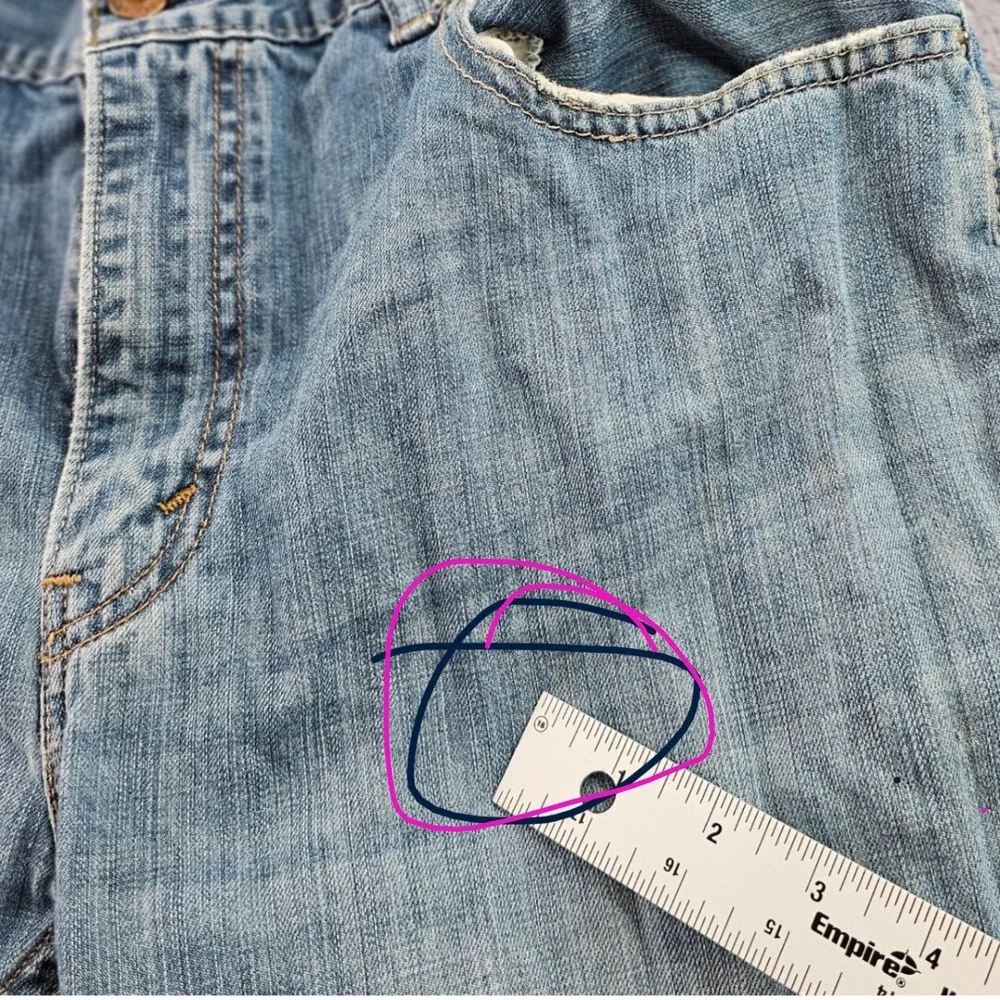Levis light model red