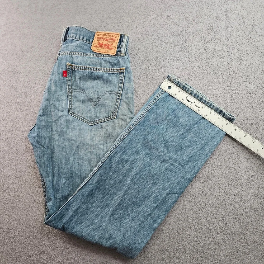 Levis traditional silhouette
