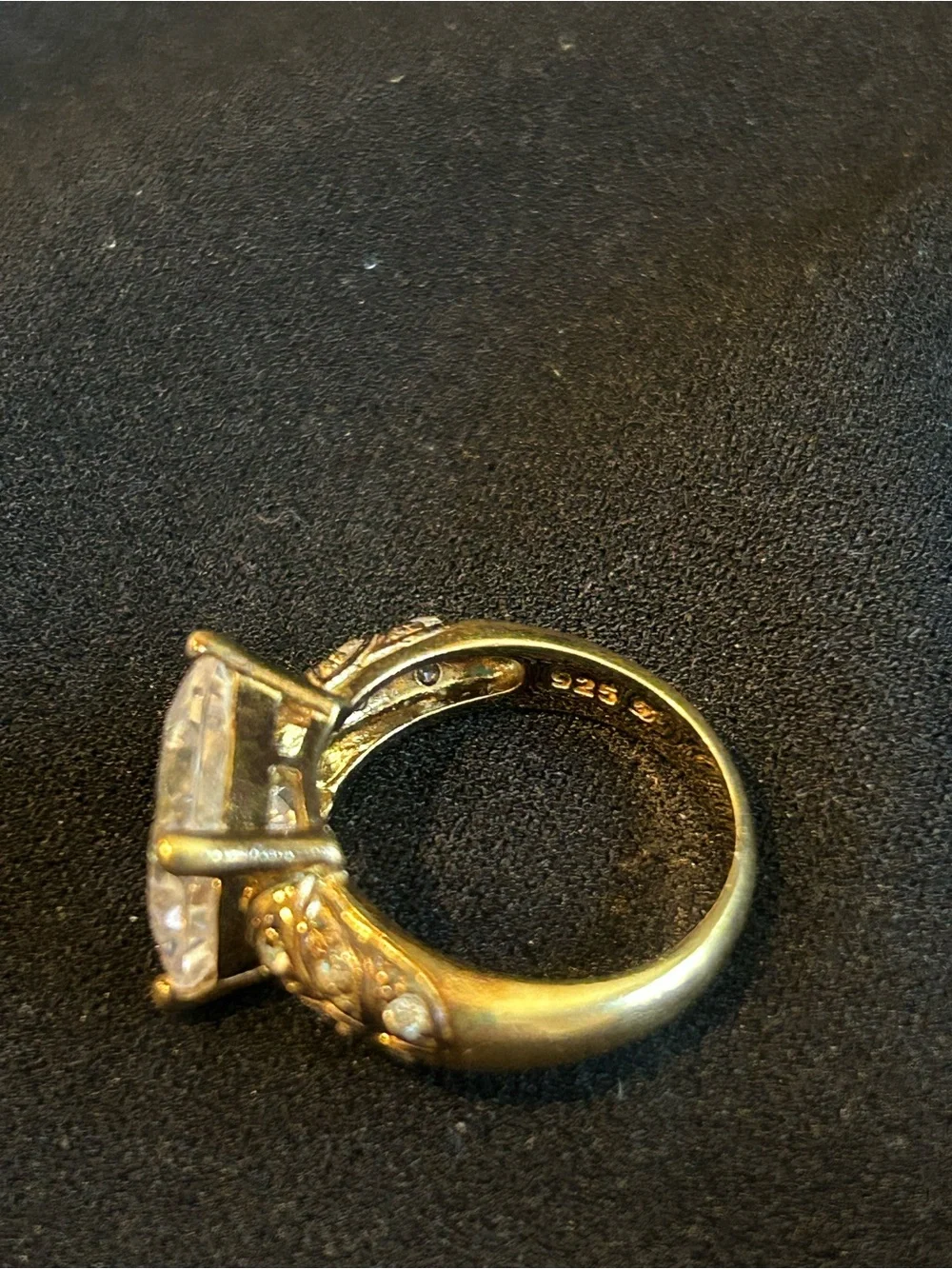 N/A elegant gold