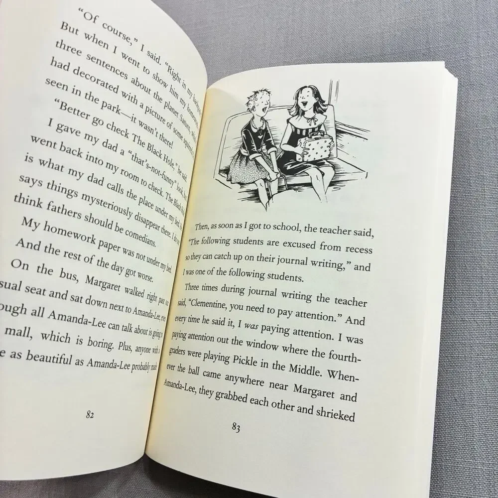 Vintage 2006 Clementine Sara Pennypacker Paperback Book Marla Frazee Kids Novel