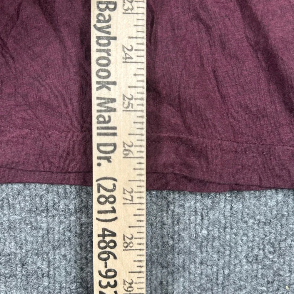 Banana Republic T Shirt Mens Size L Maroon V-Neck Premium Wash Tee Short Sleeve