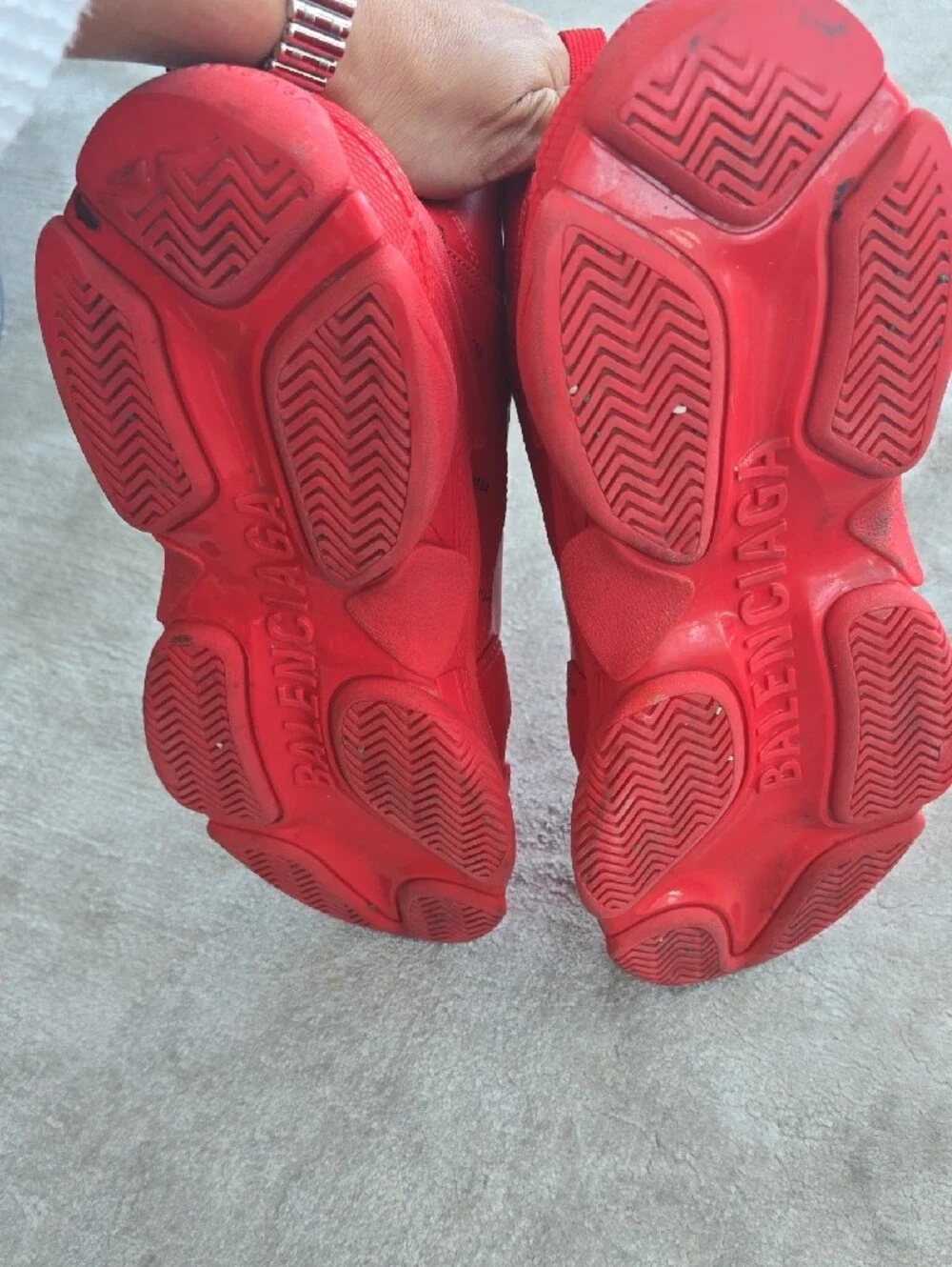 Balenciaga bold bright