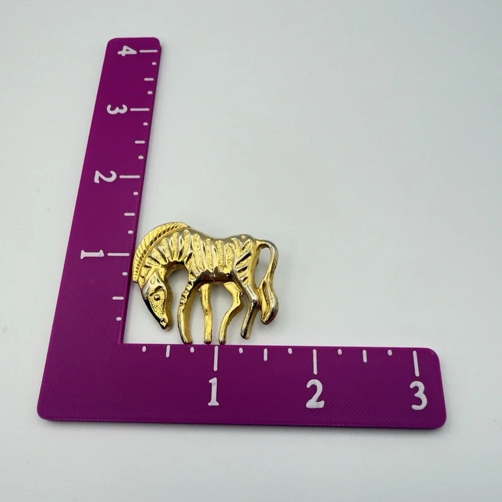 The Unbranded Brand vintage gold