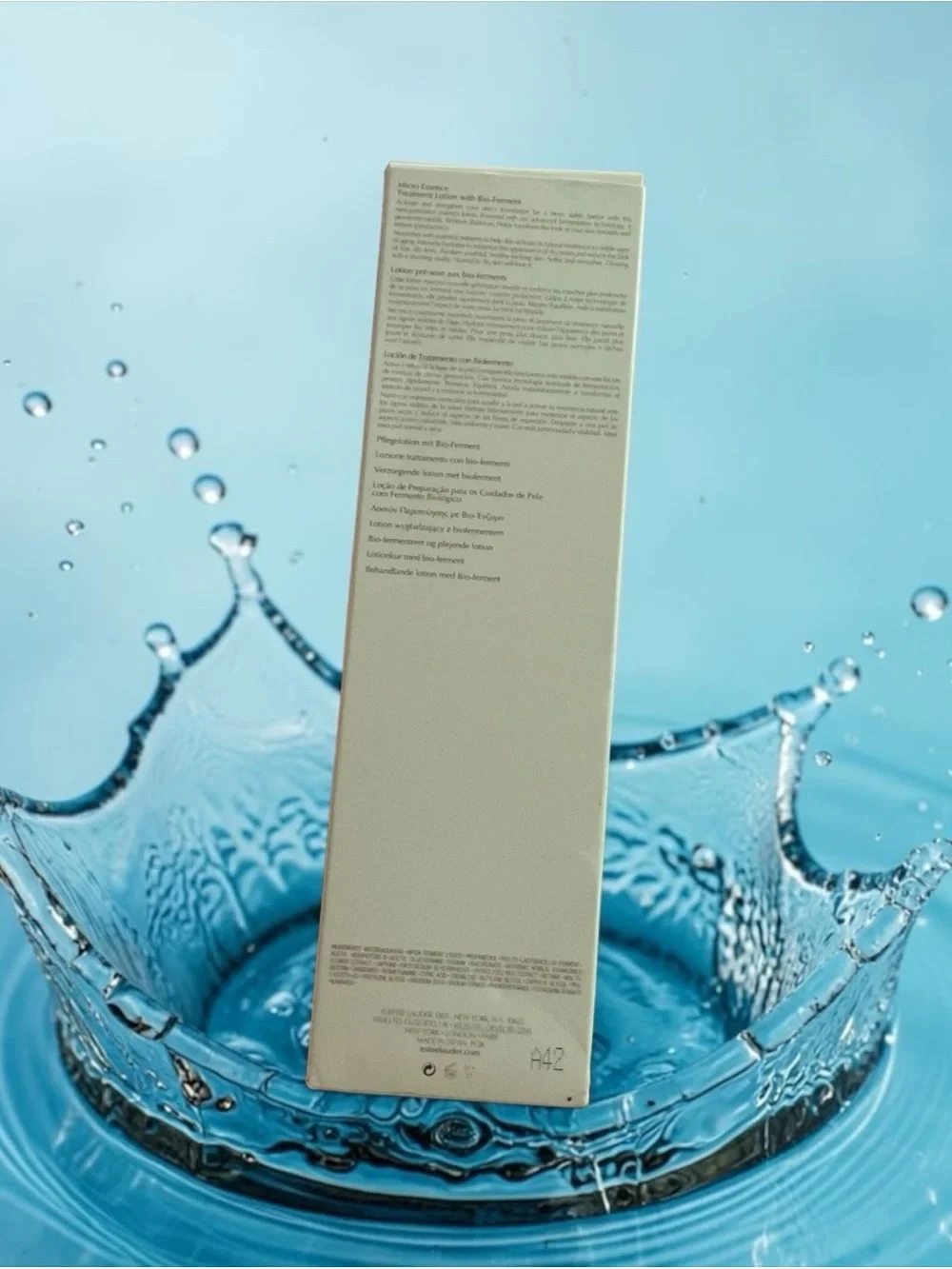 Estee Lauder Micro Essence Treatment Lotion 400 ml.