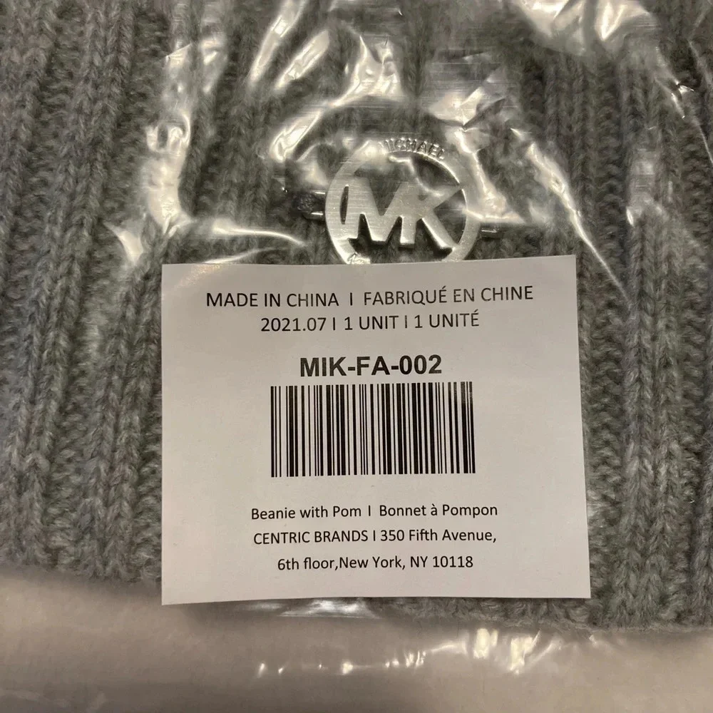 NWT Michael Kors Pom Pom Beanie Hat