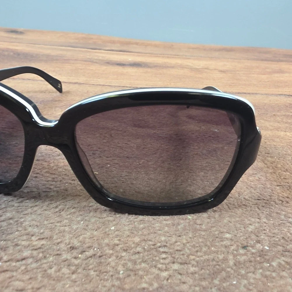 CHANEL crafted italy