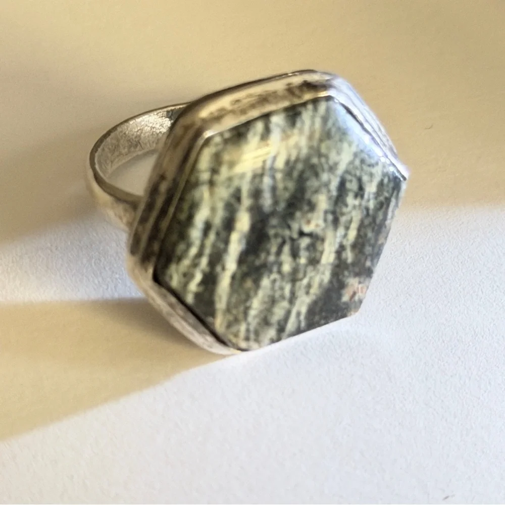 Artisan new chrysotile