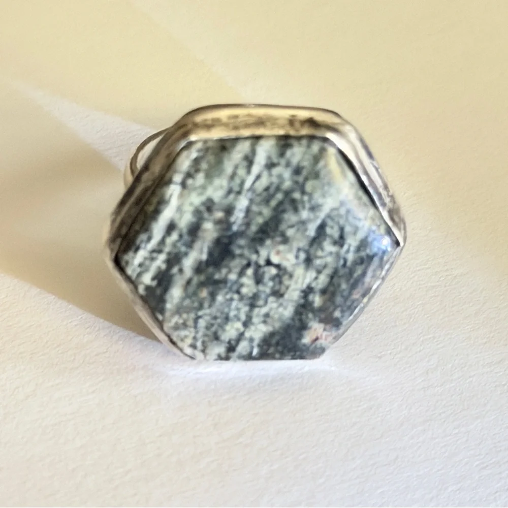 Artisan new chrysotile