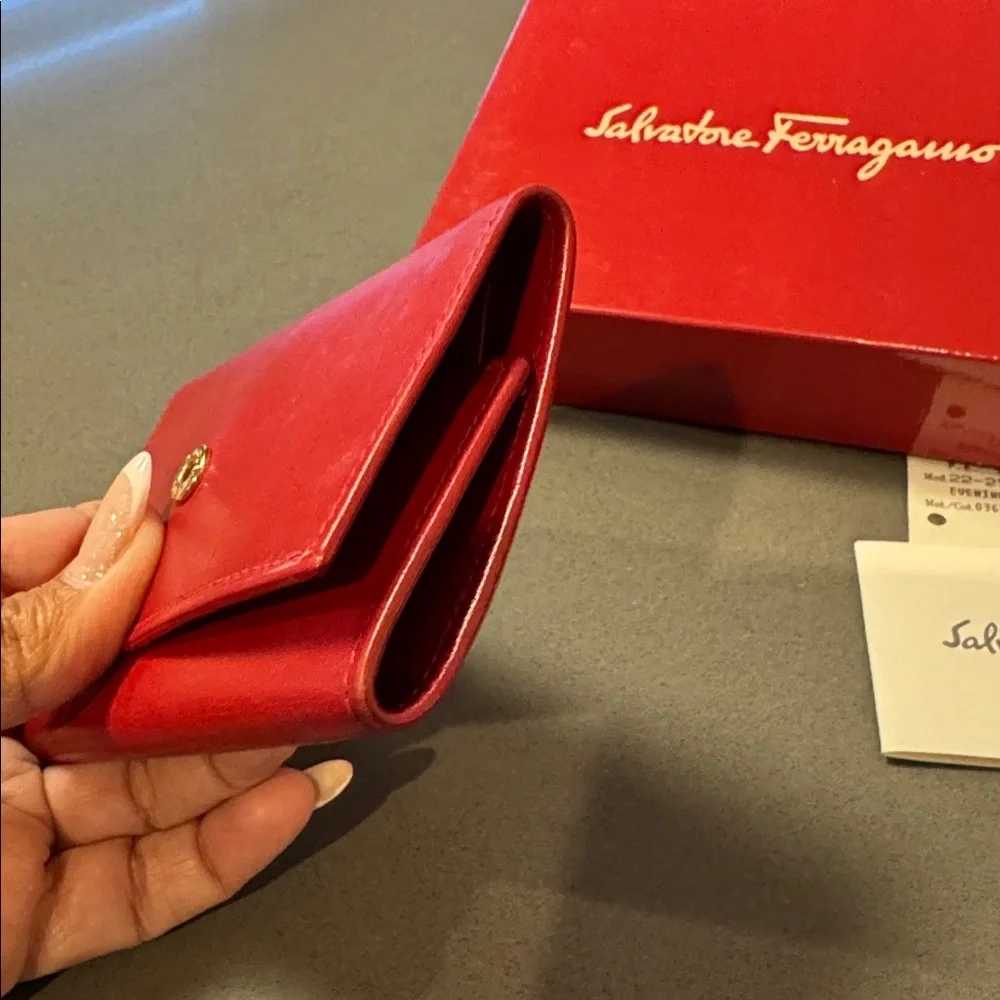 Salvatore Ferragamo Authentic Pre Owned Red Leather Card Holder Gold Hardware.