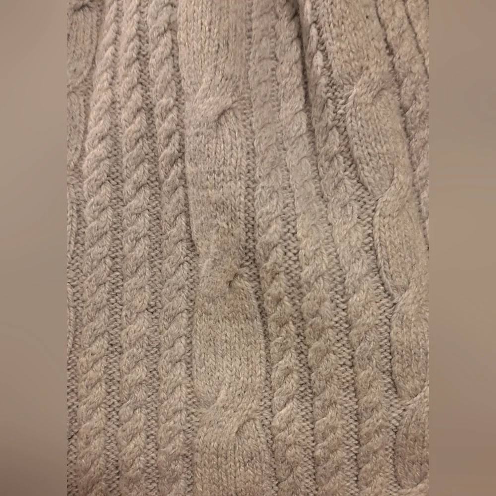 EUC Y2K Tommy Hilfiger Grey Alpaca Knit Neutral Casual Boho Prep Scarf Wrap