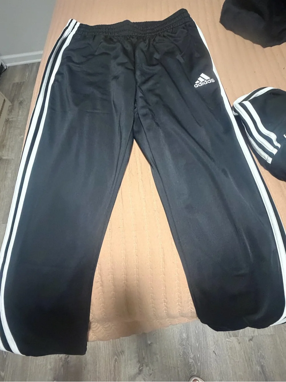 adidas zip three set