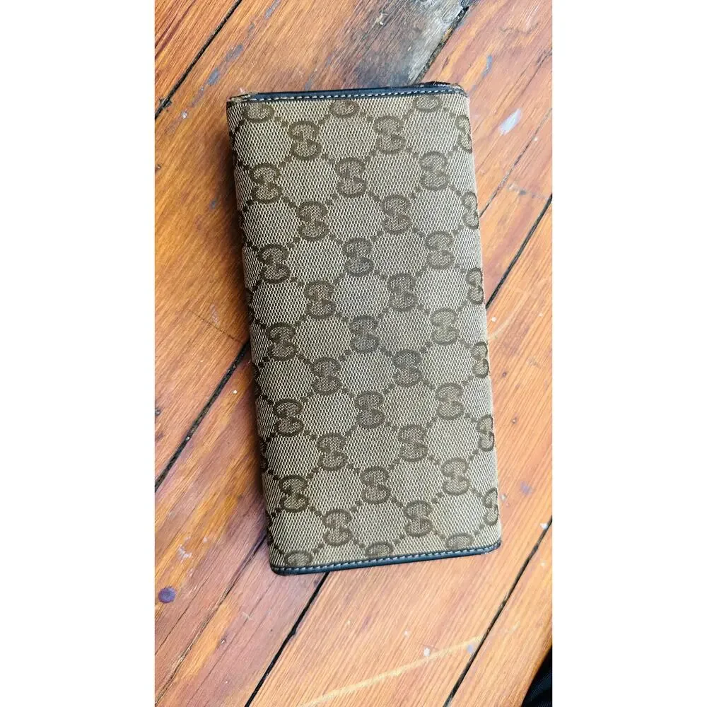 Gucci clean photos slots