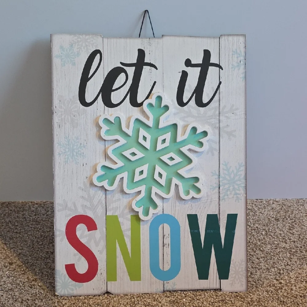 Winter Decor - Let It Snow - Snowflake Holiday Wall Decor