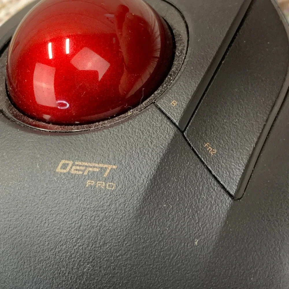 ELECOM Deft Pro Trackball Mouse M-DPT1MR‎ Wireless Ergonomic 8 Button Bluetooth