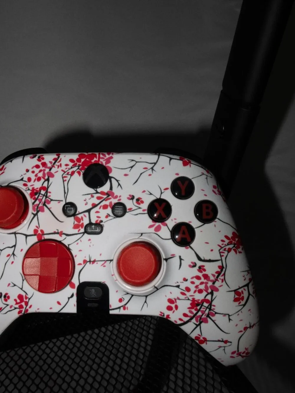 Scuf Instinct Pro Xbox Controller Cherry Blossom