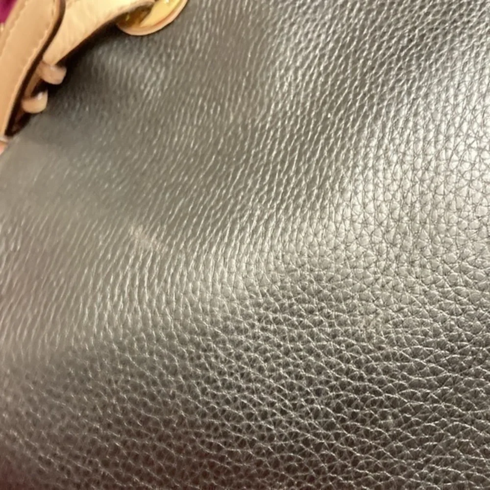 Michael kors black leather tote bag