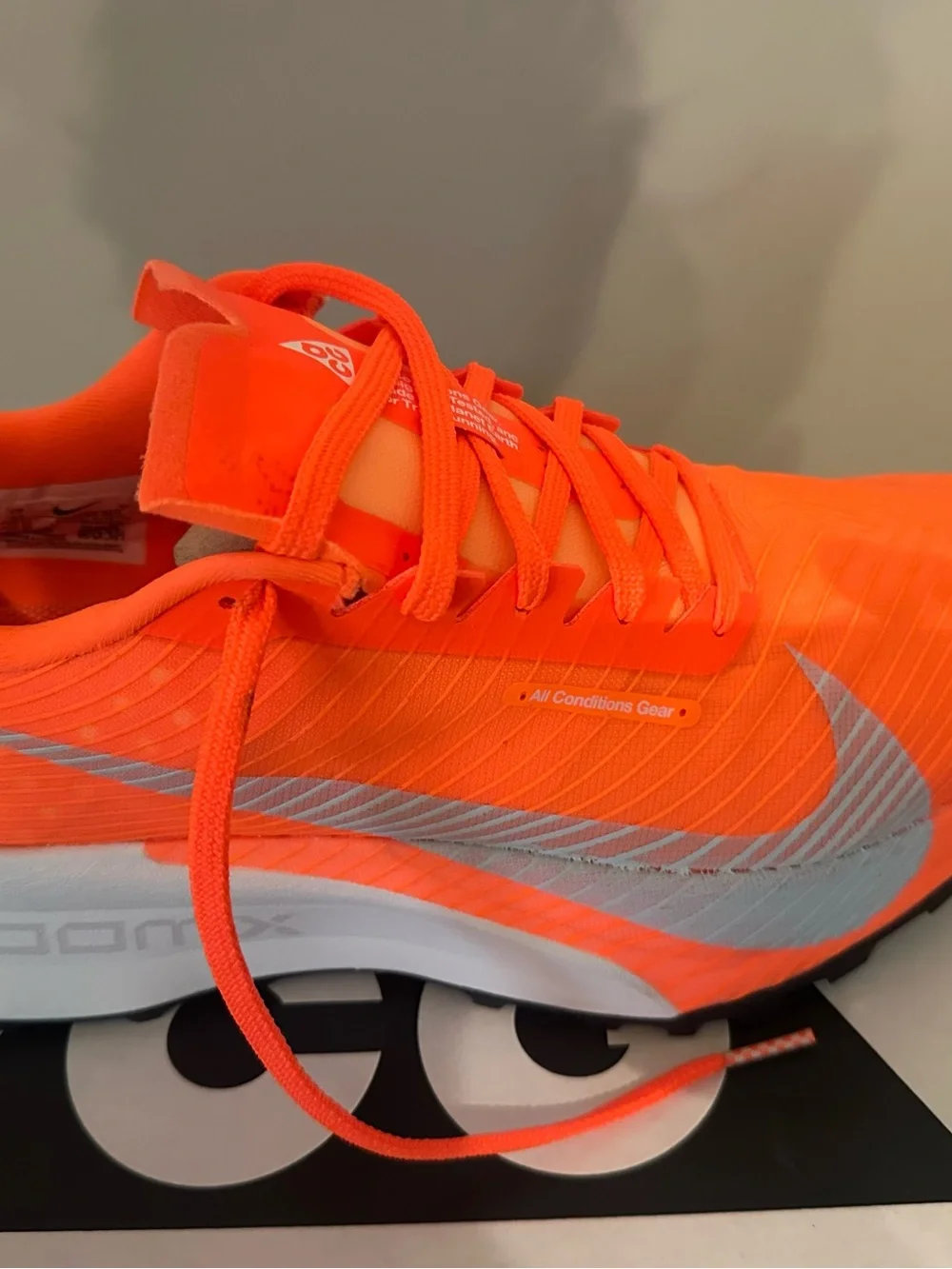 Nike acg ultrafly