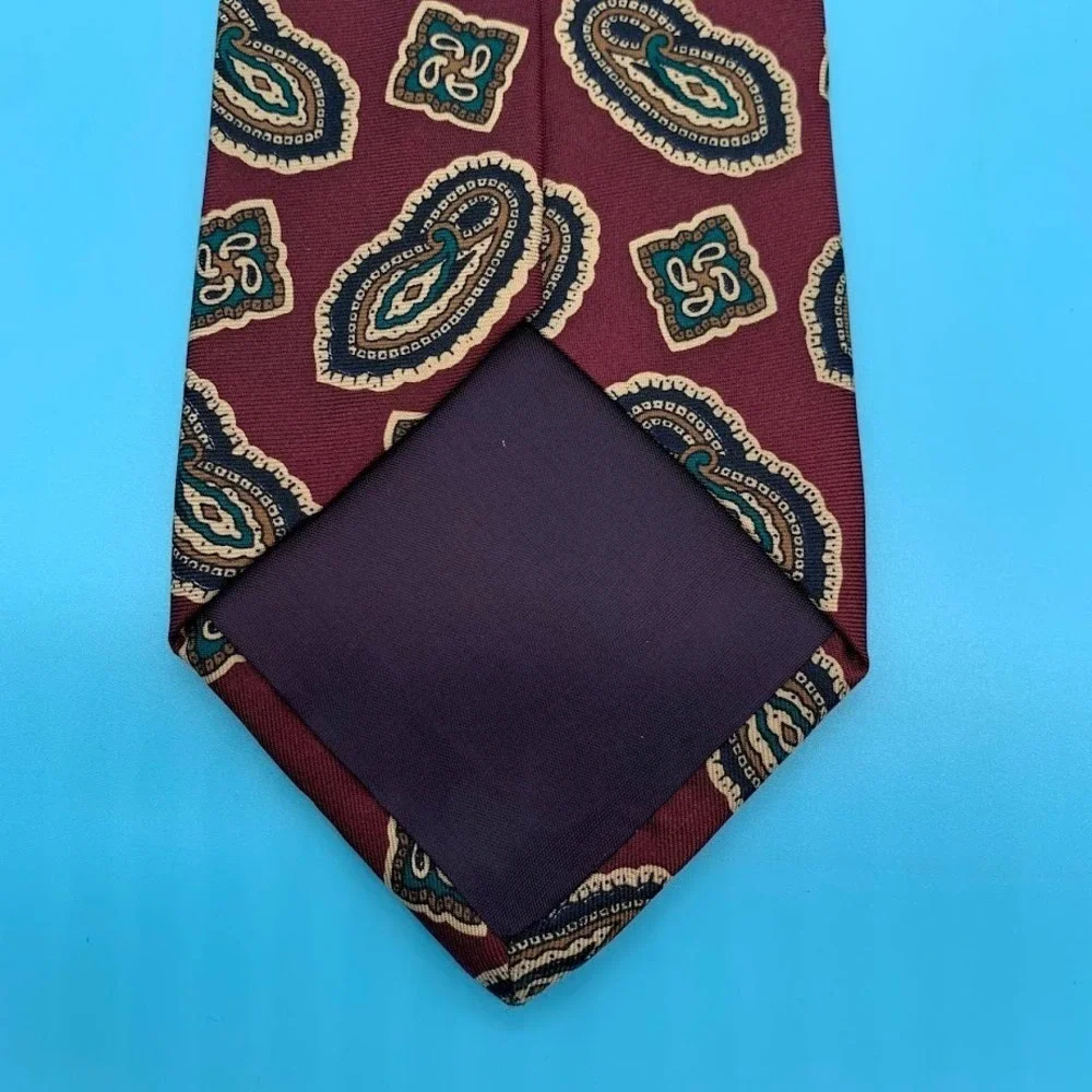Adolfo burgundy geometric