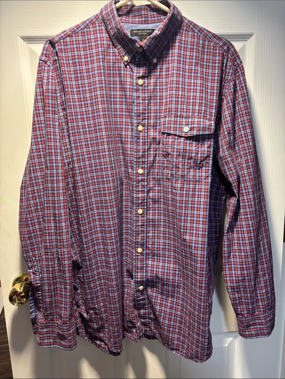 Banana Republic Red and Blue Plaid Button-Down Shirt