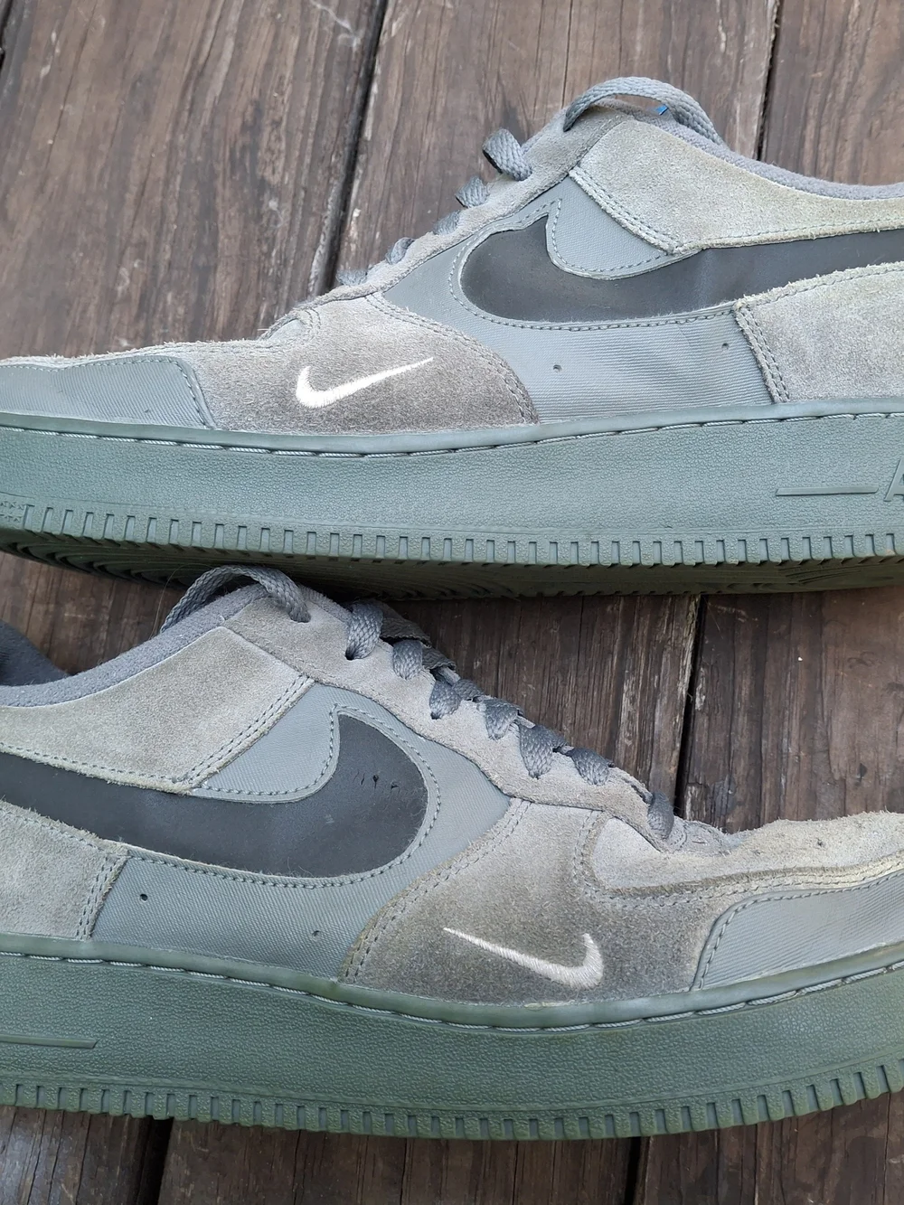 Nike Air Force 1 Low GS Shoes Size 11