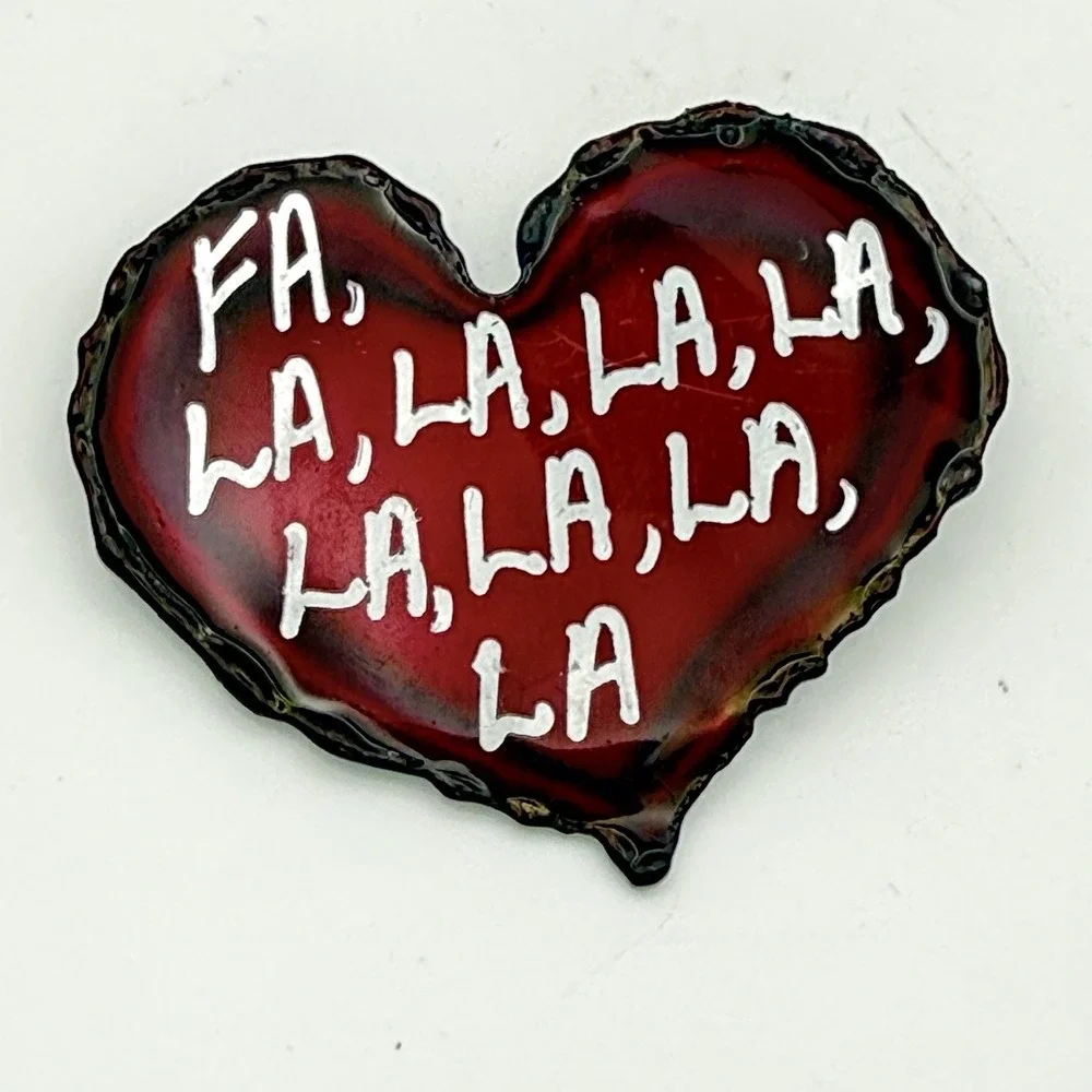 David Wright Designs Brooch Red Heart Brooch Fa la La Christmas Artesian Pin 2
