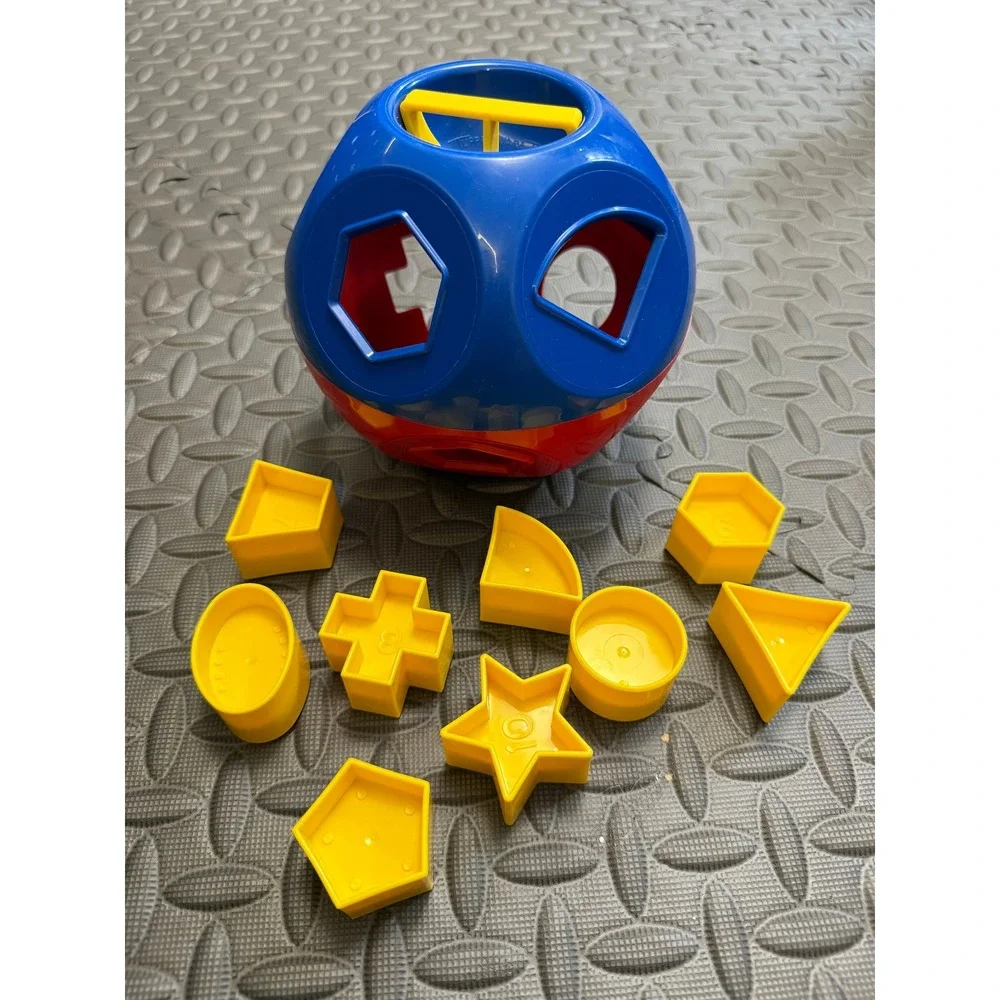 Tupperware classic shape
