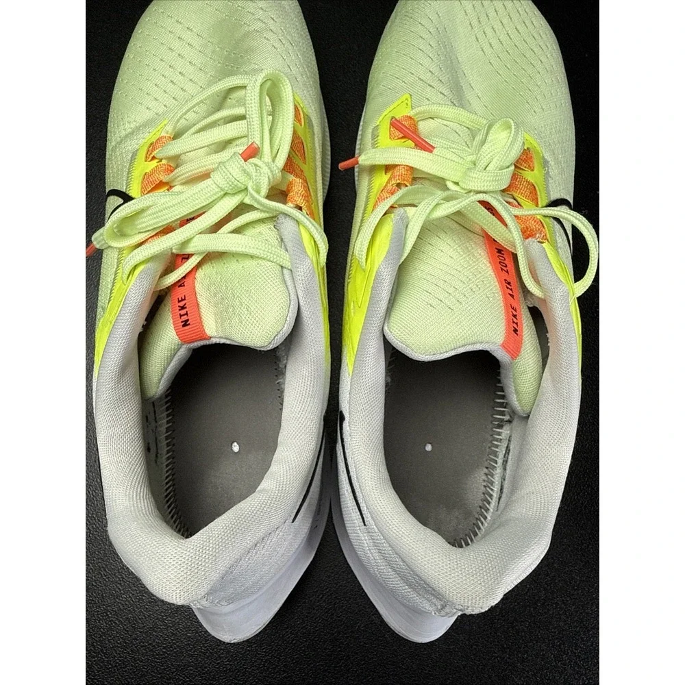 Nike Air Zoom Pegasus 38 Running Shoes Men's Size 13 Barely Volt Yellow Athletic