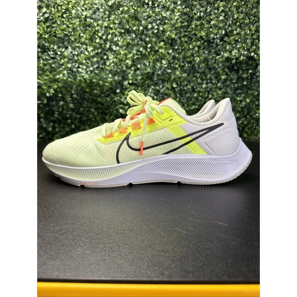 Nike Air Zoom Pegasus 38 Running Shoes Men's Size 13 Barely Volt Yellow Athletic