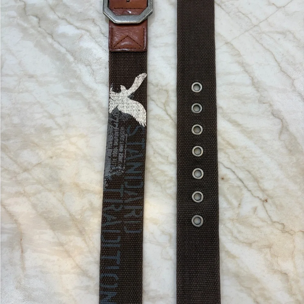American Eagle Outfitters woven accent