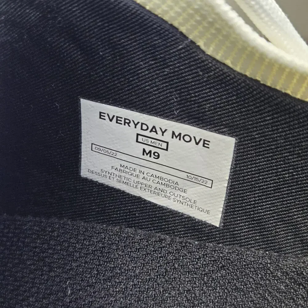 Vessi everyday move
